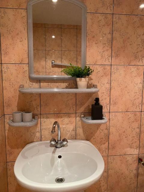 Kuru Guest House Екстер'єр фото